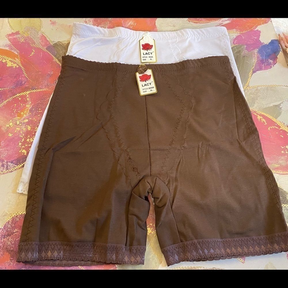 Lacy high waisted seamless shorts tummy control XL